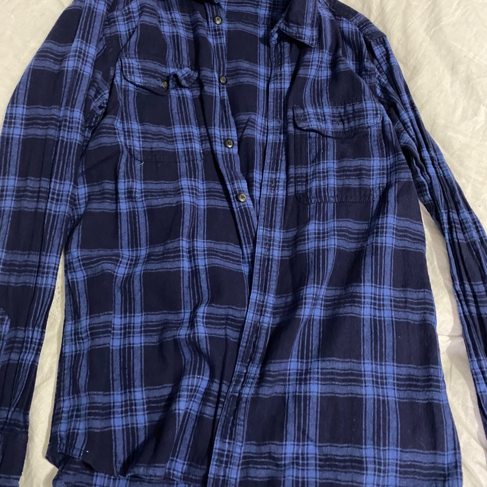 Men’s flannel shirt